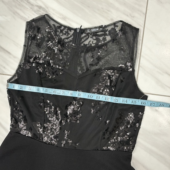 NWOT! SHEIN black mesh yoke sequin cluster flare dress - Picture 11 of 12